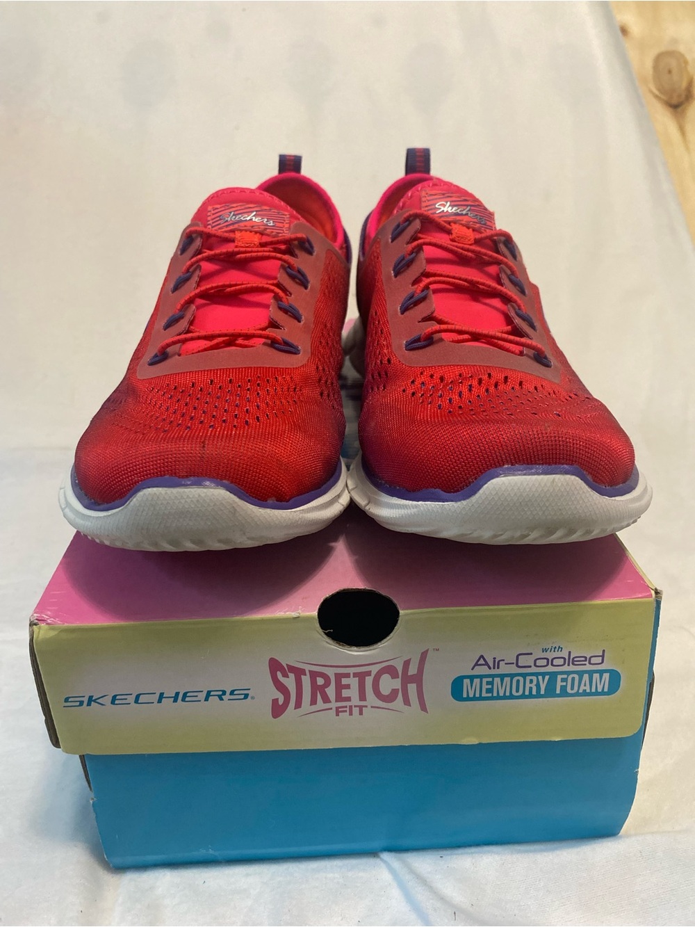 Skechers Glider Fearless Purple Pink Stretch-Fit Athletic Sneaker 9 - Picture 3 of 7